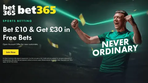 苏翊鸣独揽单板滑雪坡面障碍世界杯首金，开启辉煌新纪元